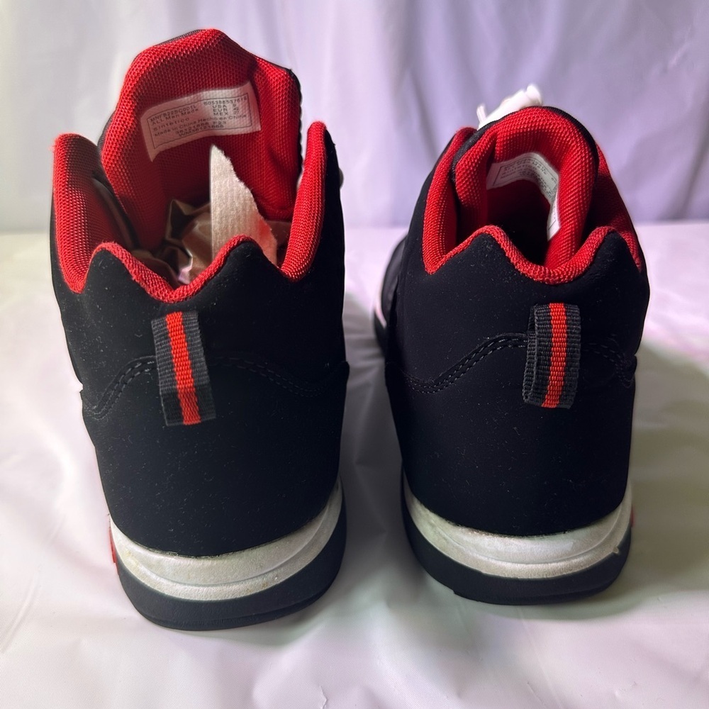 FUBU Men's Athletic Shoes in Black and Red - Picture 14 of 15